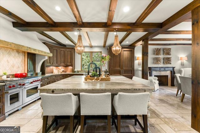581 Pine Valley Road SE, Marietta, GA 30067
