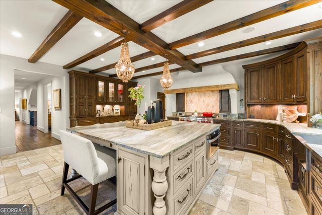 581 Pine Valley Road SE, Marietta, GA 30067