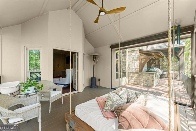 581 Pine Valley Road SE, Marietta, GA 30067