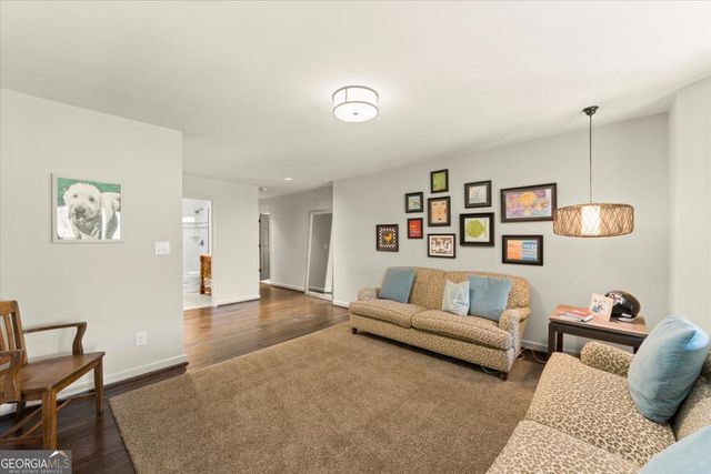 581 Pine Valley Road SE, Marietta, GA 30067