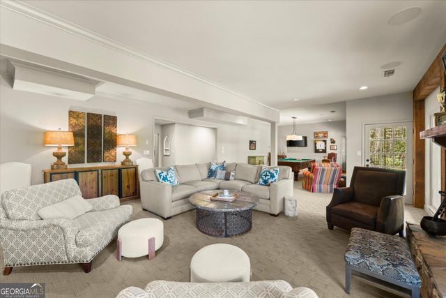 581 Pine Valley Road SE, Marietta, GA 30067