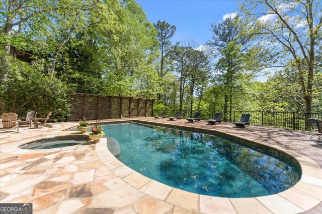 581 Pine Valley Road SE, Marietta, GA 30067