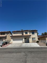 3744 Walnut Green Avenue, Las Vegas, NV 89115
