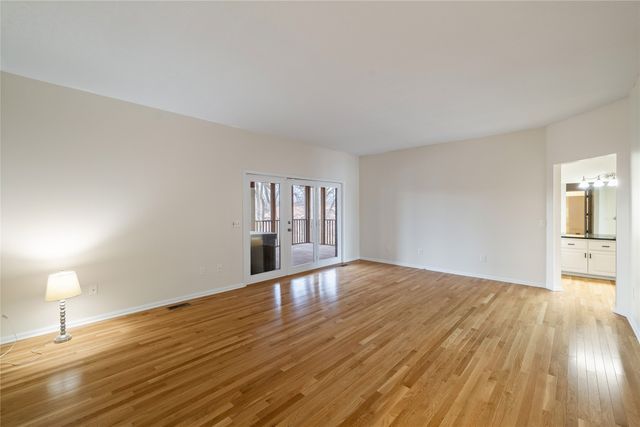 2714 Ashworth Road, West Des Moines, IA 50265