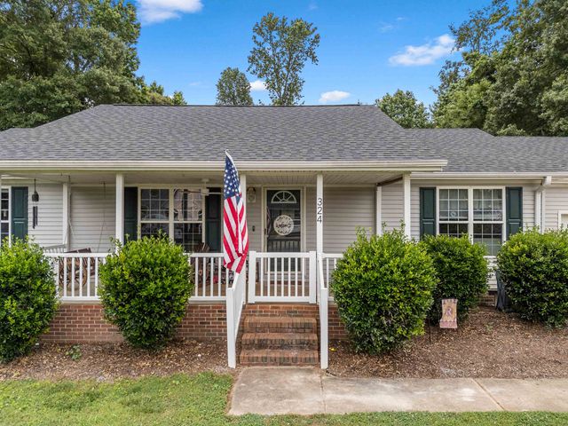324 Corey Drive, Inman, SC 29349