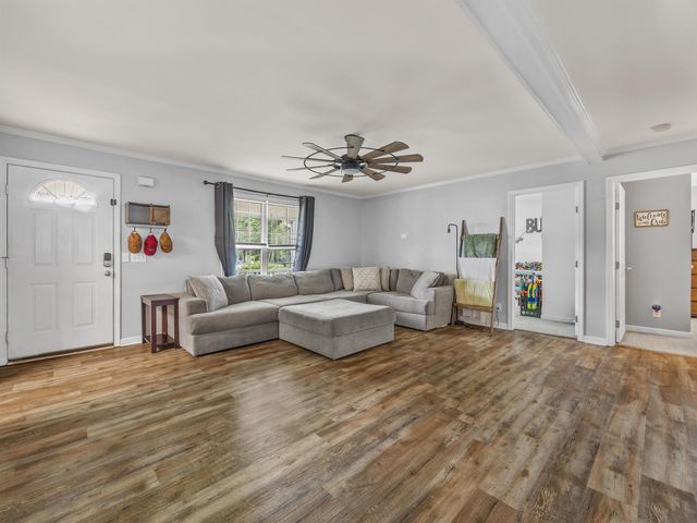 324 Corey Drive, Inman, SC 29349