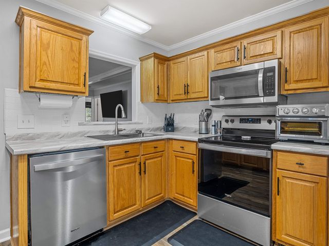 324 Corey Drive, Inman, SC 29349