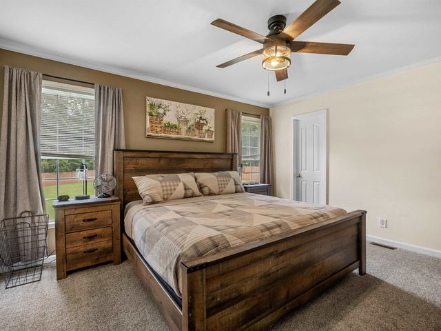 324 Corey Drive, Inman, SC 29349