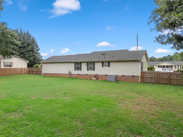 324 Corey Drive, Inman, SC 29349