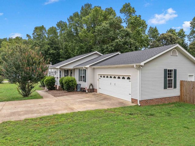 324 Corey Drive, Inman, SC 29349