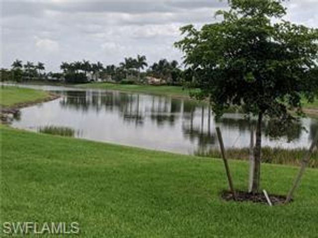 11548 Shady Blossom DR, Fort Myers, FL 33913