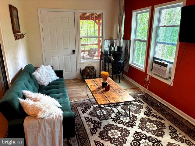 CEDARWOOD, Mathias, WV 26812