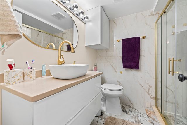 10912 Central Avenue 202, Chicago Ridge, IL 60415