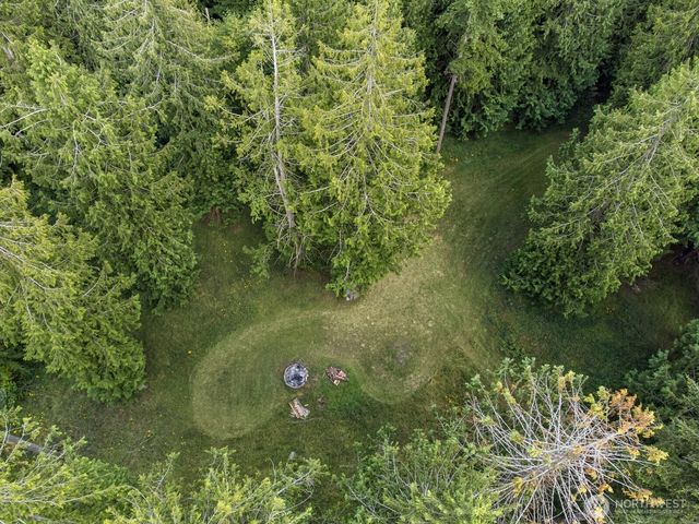 6827 Lakewood Road, Stanwood, WA 98292