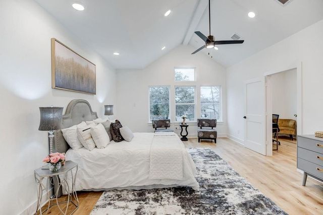 5502 Texas Street, Houston, TX 77011