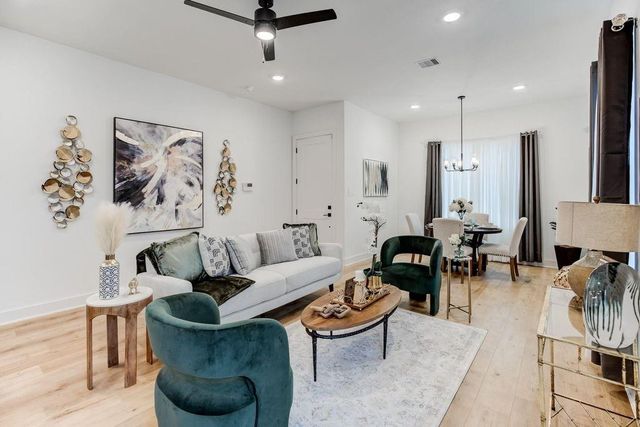 5502 Texas Street, Houston, TX 77011