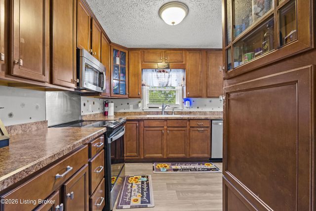 197 Washington Ct, Mt Washington, KY 40047