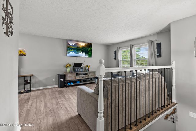 197 Washington Ct, Mt Washington, KY 40047