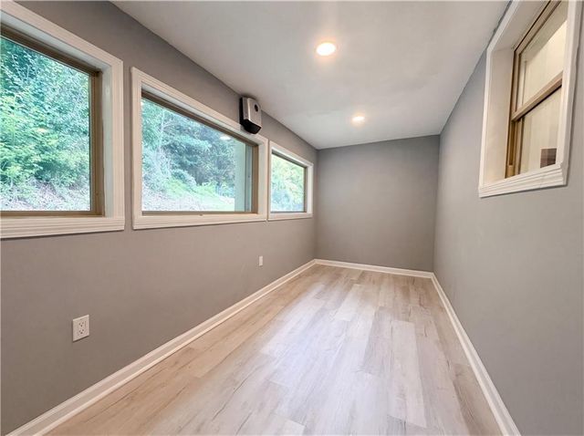 352 Dollar Mill Court SW, Atlanta, GA 30331