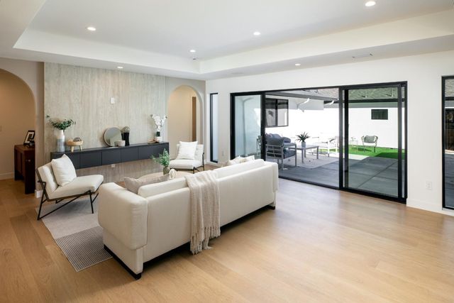 761 Pollard Road, Los Gatos, CA 95032