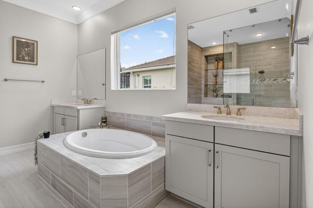 9682 Captiva Circle, Boynton Beach, FL 33437