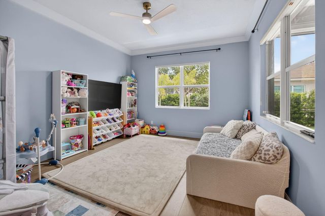 9682 Captiva Circle, Boynton Beach, FL 33437