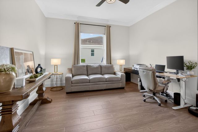 9682 Captiva Circle, Boynton Beach, FL 33437