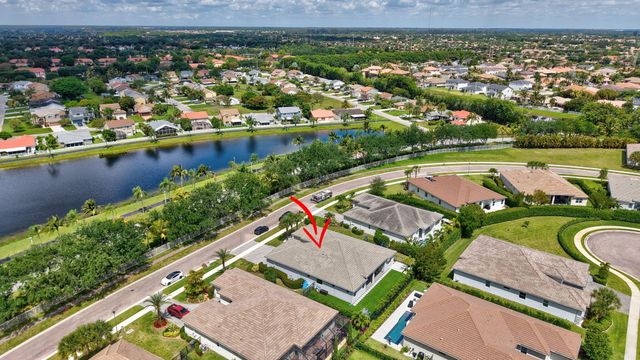 9682 Captiva Circle, Boynton Beach, FL 33437