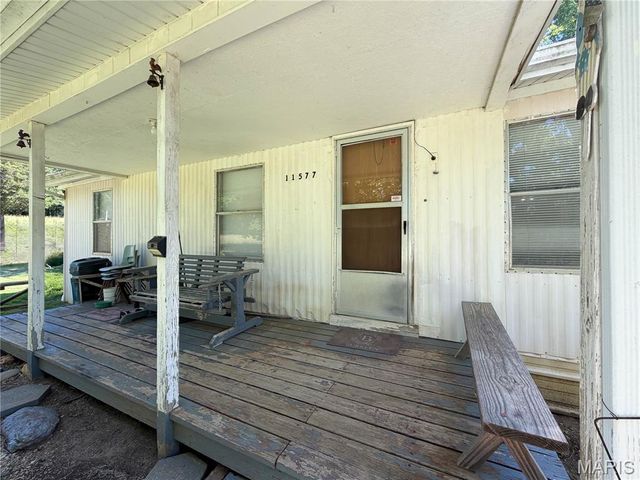 11577 Radio Station Rd, Cadet, MO 63630