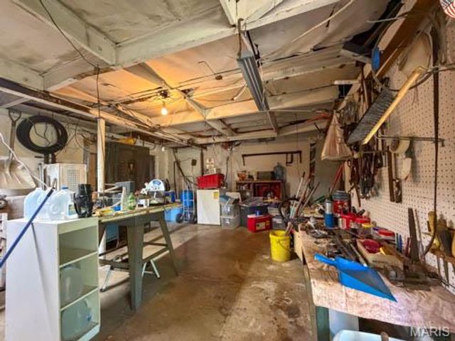 11577 Radio Station Rd, Cadet, MO 63630