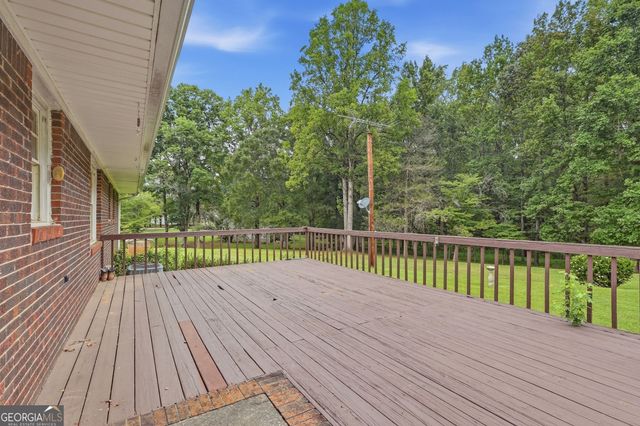 57 Defoor Road, Toccoa, GA 30577