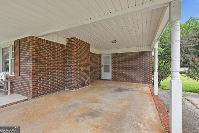 57 Defoor Road, Toccoa, GA 30577