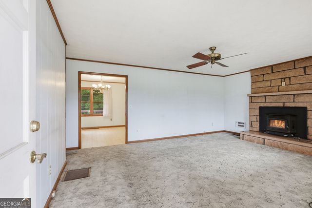 57 Defoor Road, Toccoa, GA 30577