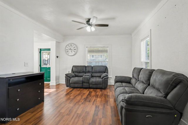 513 E Main Street, Delta, OH 43515