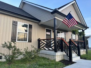 3036 Tunnell Hill Rd, Cornersville, TN 37047