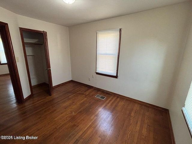 141 E Harrison Ave 1, Clarksville, IN 47129