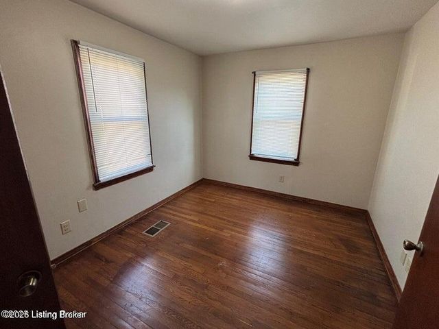 141 E Harrison Ave 1, Clarksville, IN 47129
