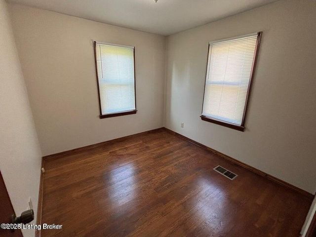 141 E Harrison Ave 1, Clarksville, IN 47129