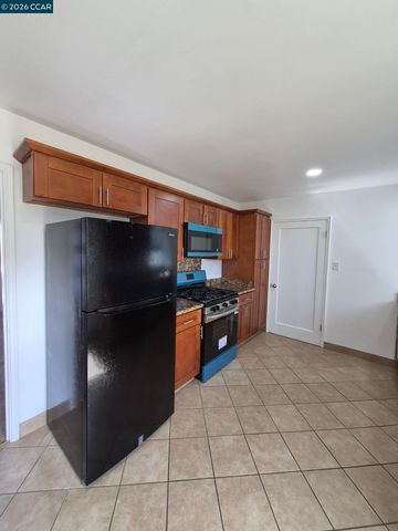 120 S 39Th St, Richmond, CA 94804