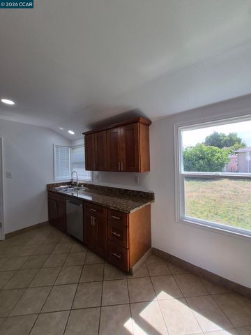 120 S 39Th St, Richmond, CA 94804