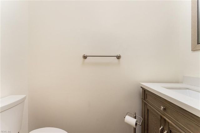 13 Cross Cut LN, Fredericksburg, VA 22405