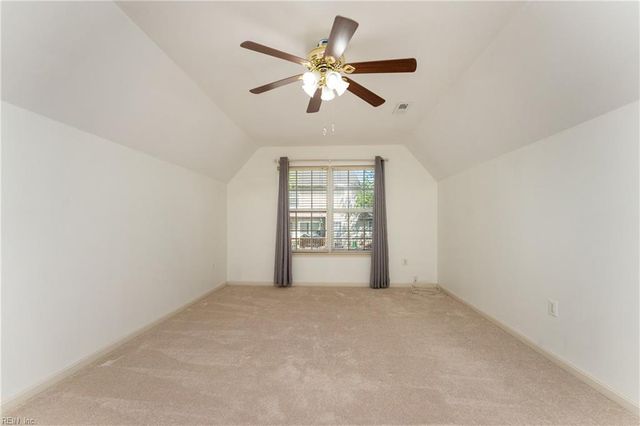 13 Cross Cut LN, Fredericksburg, VA 22405