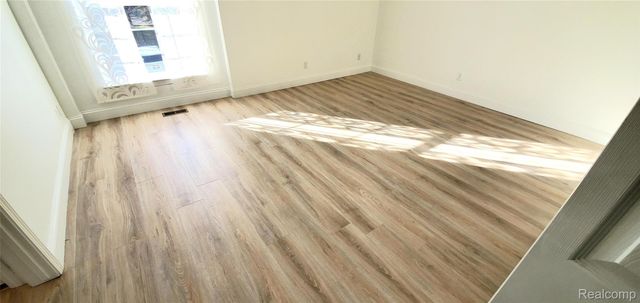 3633 Oakmonte Boulevard 189, Oakland Charter Township, MI 48306