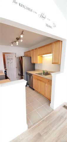 3633 Oakmonte Boulevard 189, Oakland Charter Township, MI 48306
