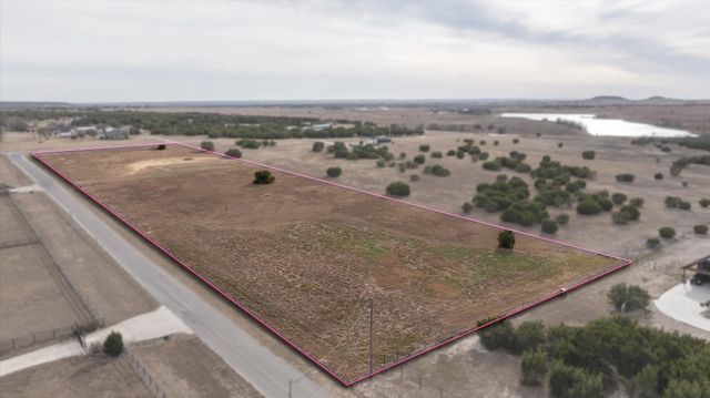 175 Private Road 2657, Walnut Springs, TX 76690