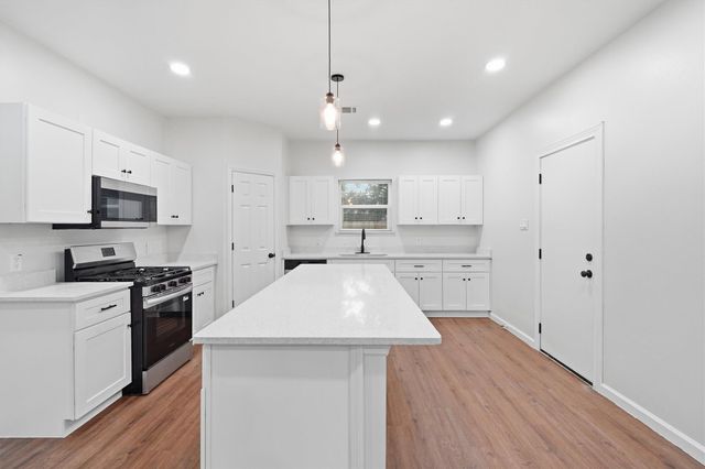 6109 Woodrow Street, Texas City, TX 77591