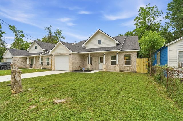 6109 Woodrow Street, Texas City, TX 77591