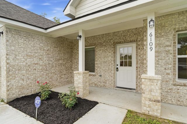 6109 Woodrow Street, Texas City, TX 77591