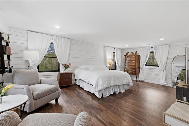 482 BOYER RD, Fort Valley, VA 22652