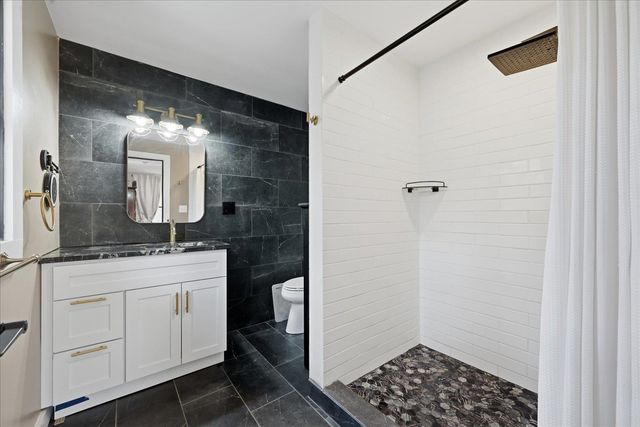 482 BOYER RD, Fort Valley, VA 22652